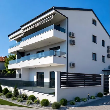 Relax With Parking Apartament *