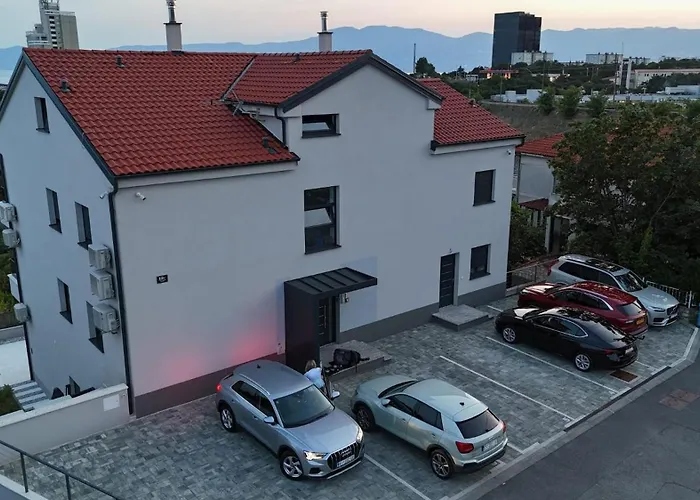 Relax With Parking Διαμέρισμα Ριέκα
